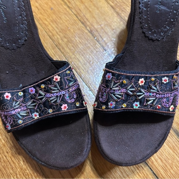 Vintage Y2k "charlotte Russe" Embroidered Embellished Sandals Wedges Size Size 9 - Picture 11 of 13